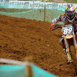 爱游戏体育官方在线-球员技术：炫酷动作欣赏与技巧讲解，篮球炫技动作名字