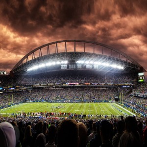 爱游戏在线玩-电竞解说的风格：专业分析与幽默风趣，关于电竞解说的介绍